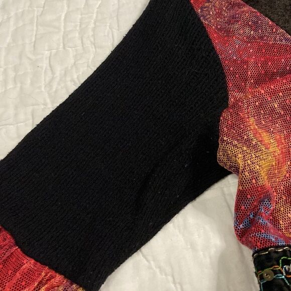 Just Living Floral Knit Long Sleeve V Neck Shirt size 1 - Picture 6 of 11